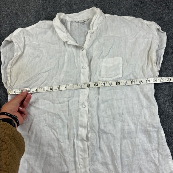 CABI Women’s White Cap Sleeve Linen Button Down Shirt style #389 size: Medium - Picture 7 of 10